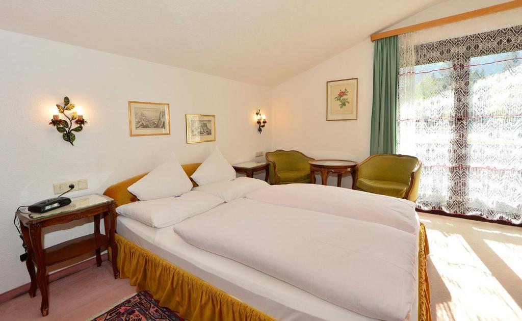 Haus Orplid Hotel Seefeld in Tirol Szoba fotó